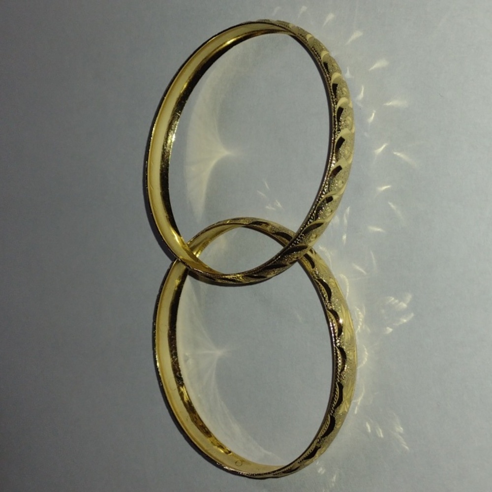 WOMEN BRACELET